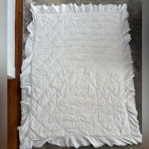 Pottery Barn Kids White Ruffled Crib Comforter